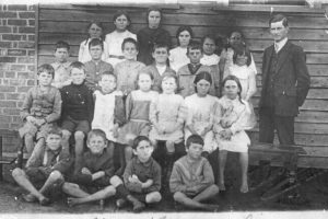 Naraling School Students 1912